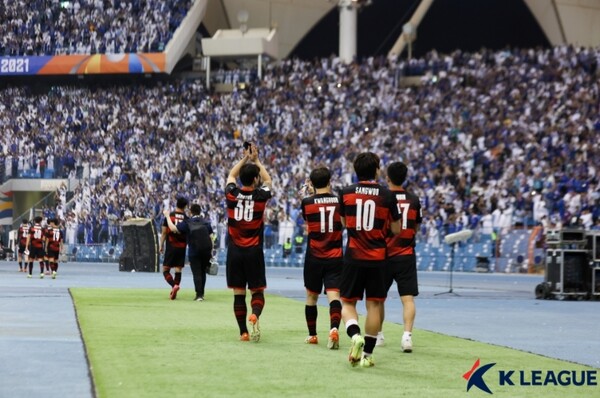 포항 스틸러스는 결승에서 알 힐랄 FC에 패배하며 아쉽게 ACL 준우승에 머물렀다. / 한국프로축구연맹 제공