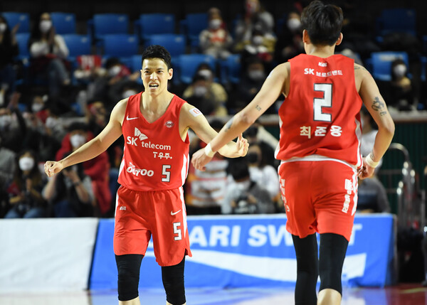 서울 SK 나이츠는 1쿼터에서 좋지 않은 경기력을 보이는 경우가 반복되고 있다. /KBL 제공