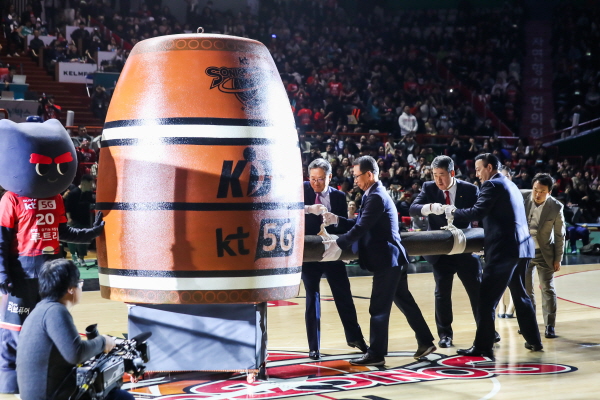 2019-2020시즌 프로농구 농구영신 모습. /KBL 제공