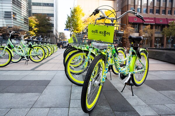 포르쉐코리아와 서울문화재단이 진행한 포르쉐 드림 아트 따릉이의 모습. /서울시 제공