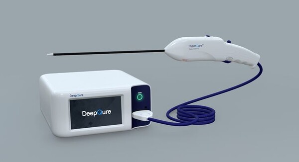 딥큐어 의료기기. / 사진=딥큐어 제공