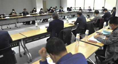 2022년 제1차 장기요양위원회는 26일 요양시설 종사자에게 코로나19 감염 예방 수당 월 10만원을 지급하기로 결정했다./제공=보건복지부