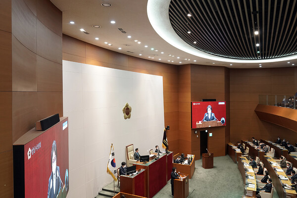 은수미 성남시장이 지난달 27일 성남시의회 제2차 본회의에 참석해 발언하고 있다. / 성남시 제공