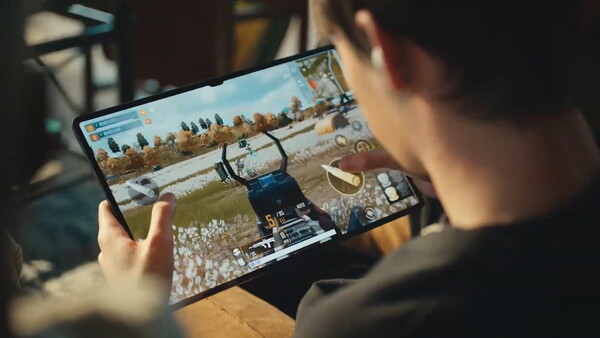 10일(한국시간) 열린 '삼성 갤럭시 언팩 2022'에서 '갤럭시탭S8' 시리즈가 공개됐다. /사진='언팩 2022' 생중계 화면 캡처