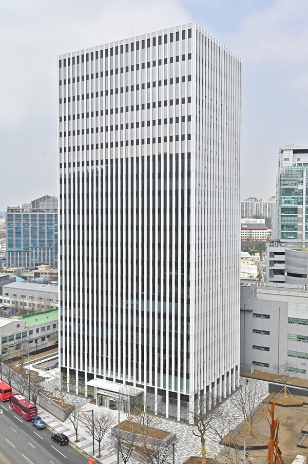 대유위니아타워 종합R&D타워 전경. /사진=대유위니아그룹