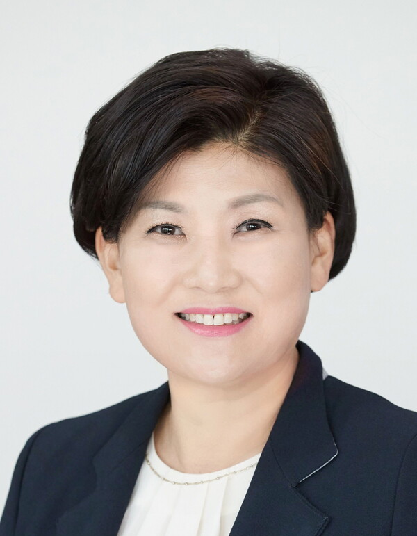 용인시의회 유향금 의원이 지난 25일 제 262회 임시회 2차 본회의에서 대표발의한 '용인시 치유농업 육성 및 지원 조례안'이 통과했다./ 용인시의회 제공