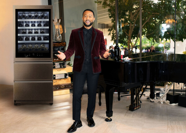 LG전자가 최근  美 캘리포니아 나파밸리에서 연 와인행사에 존 레전드가 참여했다. /사진=LG전자