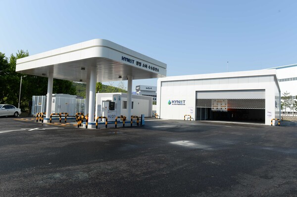 오토랜드 광명 복합충전소 수소충전 시설. /사진=현대자동차그룹