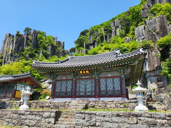 광석대와 규봉암 / 이수현 기자