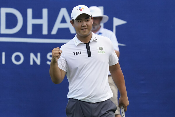 김주형은 2000년 이후 출생한 선수 중 최초로 PGA 투어에서 우승하는 진기록을 남겼다. /연합뉴스