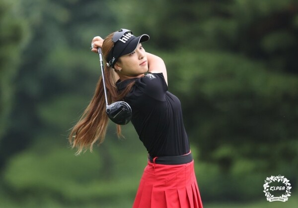 6월 DB그룹 한국여자오픈 대회 도중 골프 규정을 위반한 윤이나에 대한 스포츠공정위원회 논의가 19일 개최됐다. /KLPGA 제공