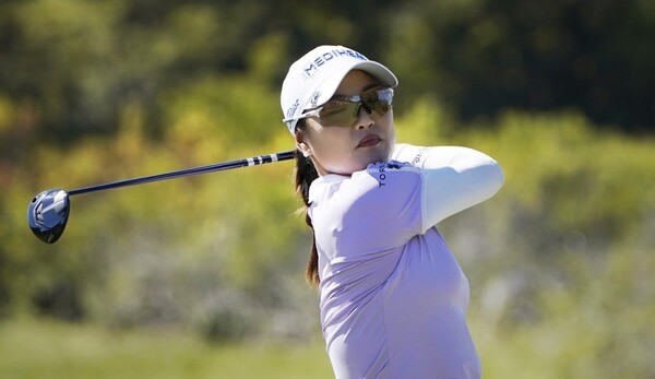 유소연이 LPGA 투어 어센던트 LPGA 3라운드에서 공동 6위로 올라섰다. /연합뉴스