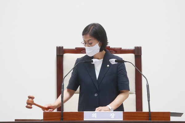 주임록 의장은 제9대 광주시의회 슬로건인 ‘시민의 곁을 지키는 든든한 의회’를 위해 최선을 다하고 있다고 강조했다./ 광주시의회 제공