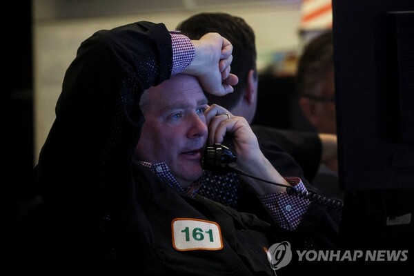 뉴욕 증권거래소 트레이더 / 연합뉴스