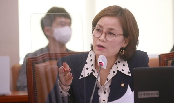 더불어민주당 임오경 의원이 14일 오전 국회 문화체육관광위원회에서 열린 대한체육회 등에 대한 국정감사에서 질의하고 있다. /국회사진기자단 제공