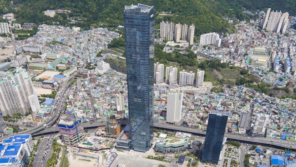 한국남부발전 본사가 입주해 있는 부산국제금융센터 BIFC 전경. / 남부발전 제공 