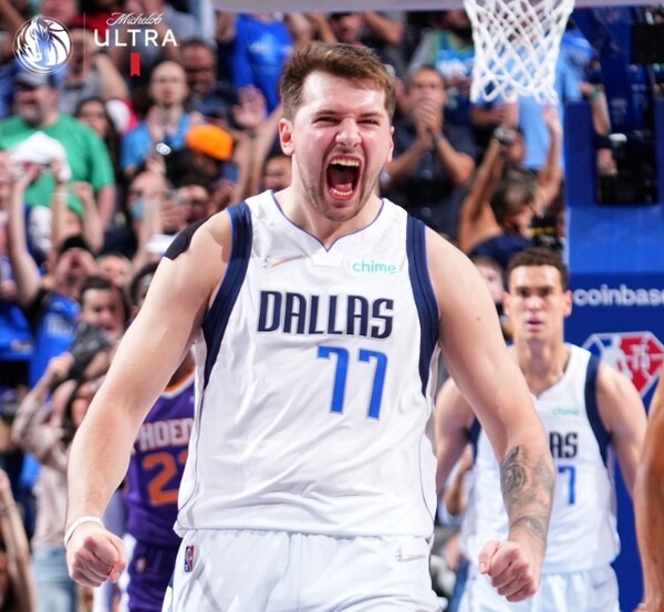 NBA 댈러스 매버릭스의 가드 루카 돈치치가 포효하고 있다. /구단 페이스북