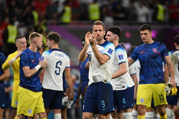 캡틴 해리 케인(가운데)이 이끄는 잉글랜드는 조별리그에서만 9골을 몰아치며 16강에 진출했다. /연합뉴스