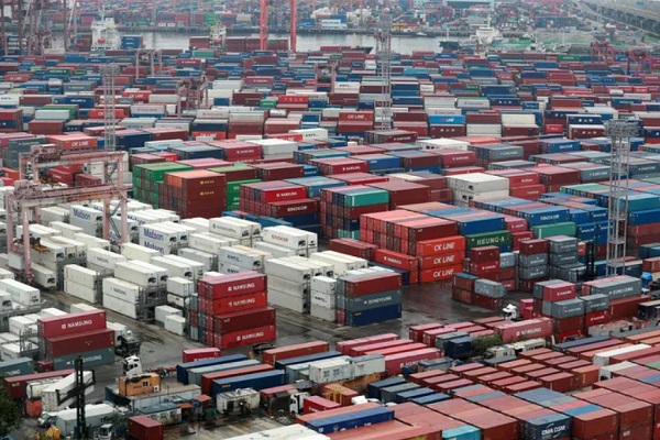 정부는 어려운 여건 속에도 내년 수출을 6800억달러 이상 달성 목표를 세웠다. / 사진=연합뉴스