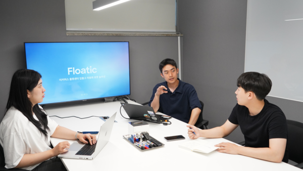 플로틱은 로봇과 AI기술 활용해 빠르고 효율적인 피킹작업 솔루션 제공하고 있다. /플로틱 제공 