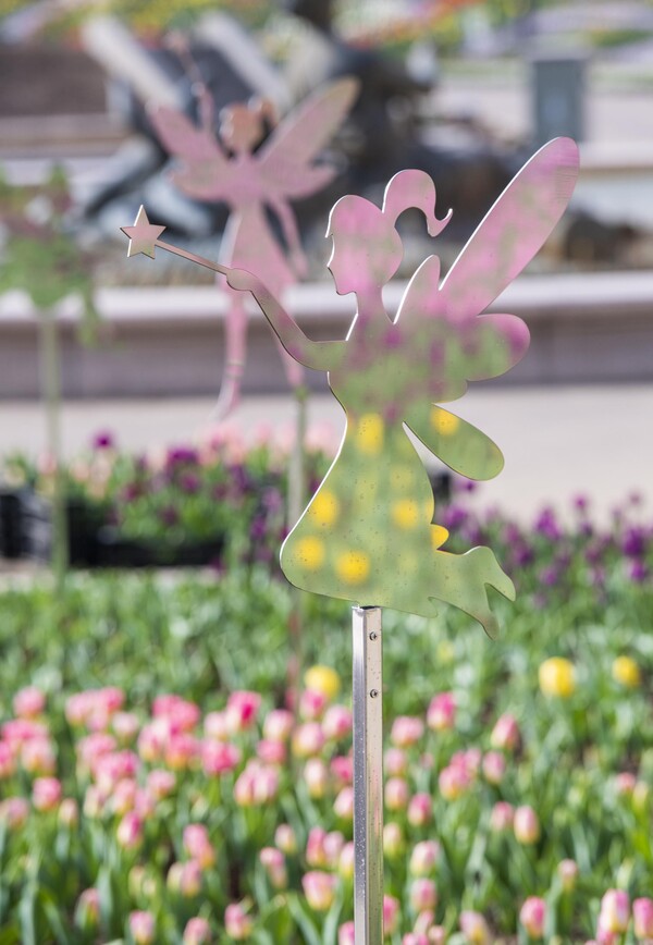 페어리 타운 현장에 마련된 QR코드나 에버랜드 홈페이지에서 접속 가능한 '온라인 관광안내소'를 체크인하면 소개 영상, 여행 지도 등 페어리 타운에 대해 자세히 알아볼 수 있다./ 에버랜드 제공