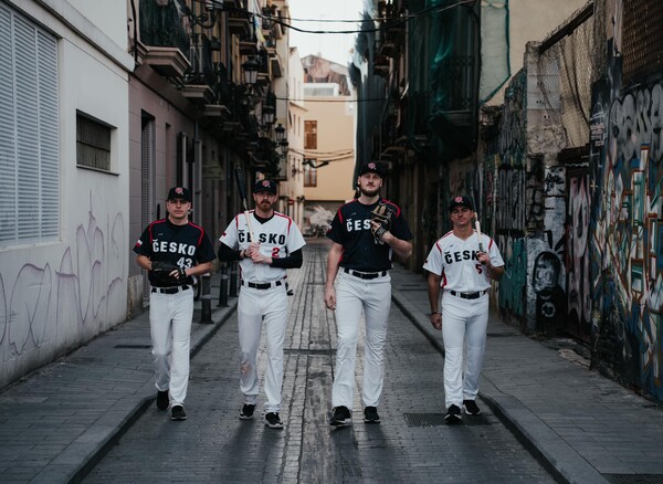 사상 첫 WBC 본선 무대를 밟는 체코 대표팀은 아마추어 선수들이 주를 이뤘다. /체코 야구협회 제공