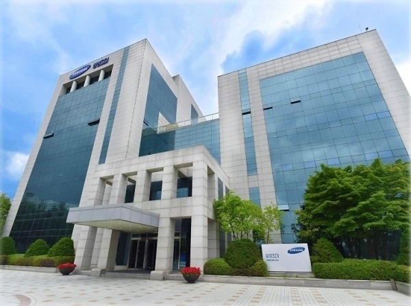 삼성SDI가 ‘에너지·소재 솔루션 분야에서의 초격차 ESG 임팩트 리더('Super-gap' ESG IMPACT leader In Energy & Materials Solution)'라는 비전 아래 친환경 기업으로 도약하고 있다. /삼성SDI 제공