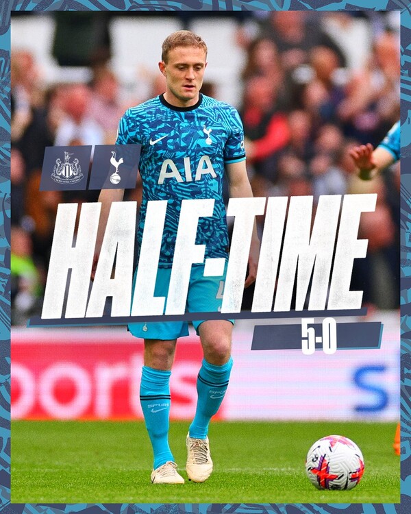 전반전에 이미 5골 차로 벌어진 모습. /토트넘 페이스북