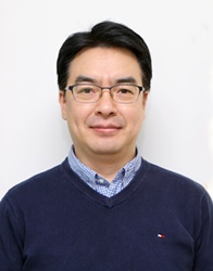 박광신 편집부국장