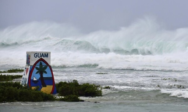 괌에 제2호 태풍 마와르가 강타했다. /연합뉴스