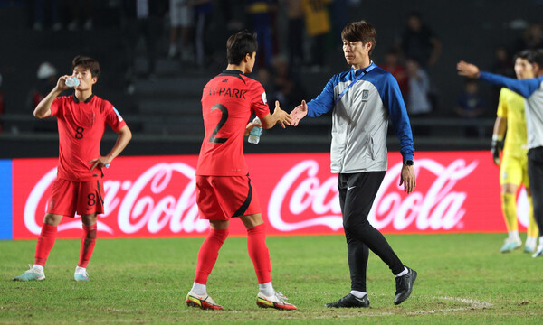 한국은 이탈이아에 1-2로 패배했다. /연합뉴스