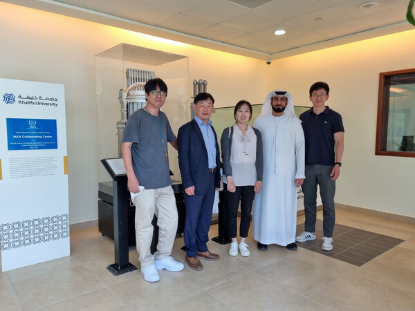 한국원자력연구원 구조·지진안전연구부는 아랍에미리트(UAE) 칼리파 대학(Khalifa University of Science and Technology)과 원전 콘크리트 열화 특성 평가를 위한 공동연구 협약을 지난달 30일 체결했다. / 한국원자력연구원 제공 