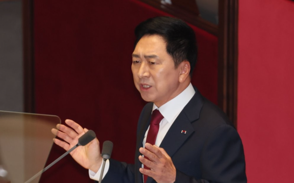 김기현 국민의힘 대표가 20일 오전 국회에서 열린 본회의에서 교섭단체 대표연설을 하고 있다./ 연합뉴스