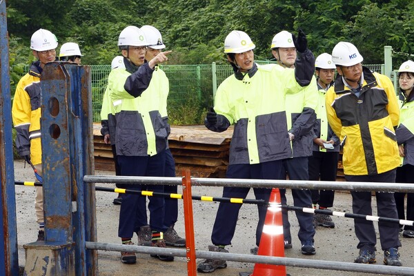 한국원자력환경공단은 30일 장마철을 맞아 재해대비 상황과 근로자 안전조치 사항 등에 대한 안전점검을 실시했다.