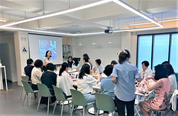 동국제약 ‘퀸 캠페인 원데이 클래스’ 현장. /동국제약 제공