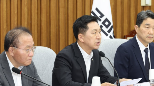 28일 오전 서울 여의도 국회에서 열린 유·보 관리체계 일원화 방안 관련 당정협의회에서 발언하고 있는 김기현 국민의힘 대표./ 연합뉴스 