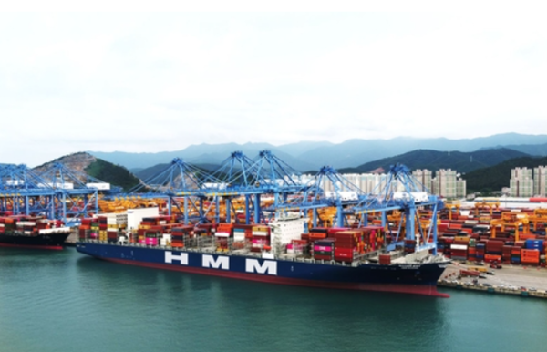 HMM 컨테이너선 / 연합뉴스