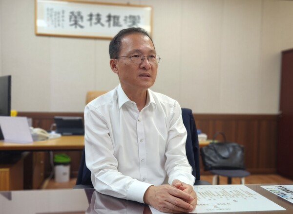 김근영 HU공사 사장은 “평가 결과에 안주하지 않고 시민에게 신뢰받는 최우수 공기업이 될 수 있도록 최선을 다하겠다”라고 말했다./ HU공사 제공