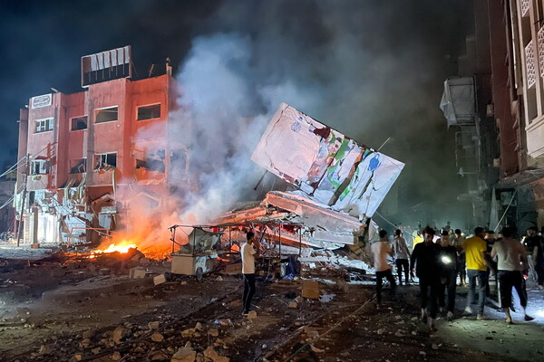 불타는 가자 거리. /연합뉴스