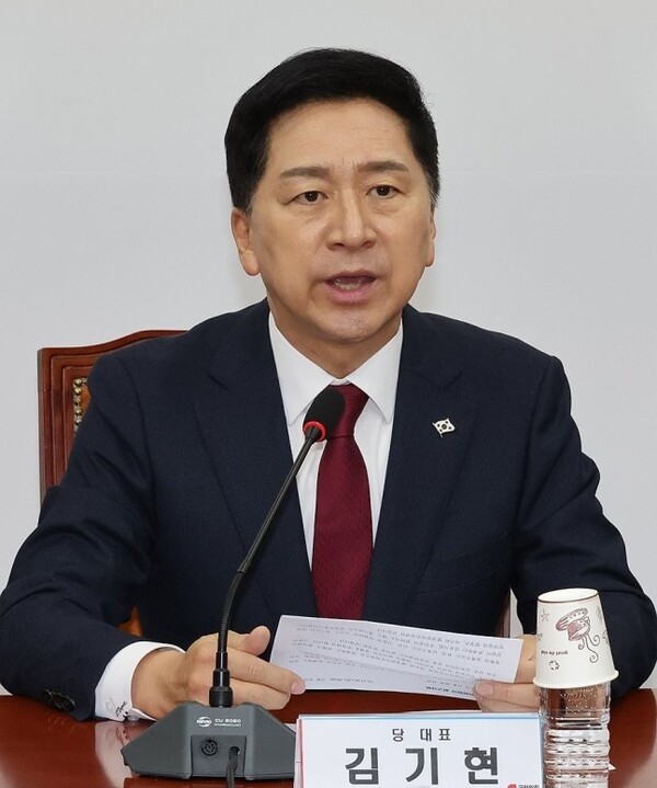 김기현 국민의힘 대표가 6일 국회에서 최고위원회의를 하고 있다. /연합뉴스