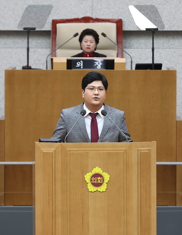 오창준 의원(국민의힘, 광주3)은 8일 김동연 도지사에게 청년을 위한 ‘진짜’ 일자리 창출 정책을 주문했다./ 경기도의회 제공