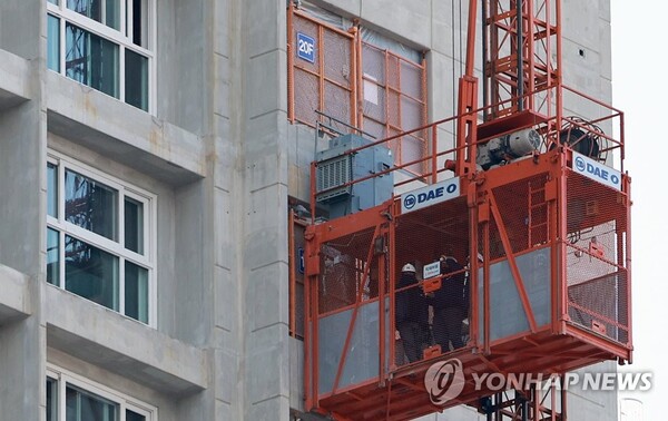 서울의 한 아파트 공사현장. (사진=연합뉴스)