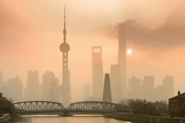 중국 상하이에 발생한 스모그 모습 / 삼성SDI