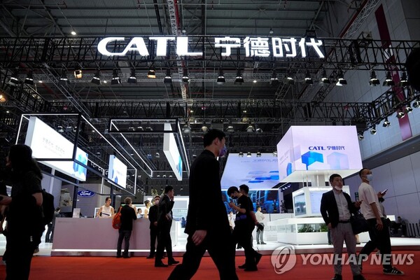CATL을 중심으로 한 중국 배터리 기업들의 성장세는 가파른 것으로 나타났다. / 연합뉴스