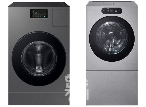 (왼쪽부터) 삼성전자 비스포크 AI 콤보 세탁건조기와 LG전자 LG 시그니처 세탁건조기 제품 모습.