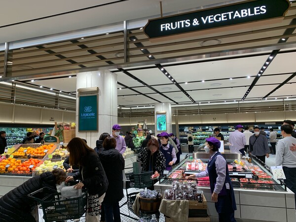 롯데백화점은 인천점 식품관 '푸드 에비뉴'의 누적 방문객이 230만명(3월 10일 기준)을 돌파했다고 13일 밝혔다. / 롯데백화점 제공