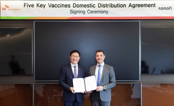 SK바이오사이언스와 사노피 한국 법인이 백신 유통계약을 체결했다. /SK바이오사이언스 제공