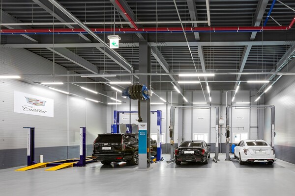 캐딜락 부산서비스센터 워크베이. /캐딜락 제공