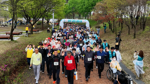 여주시가 2024년 시민 걷기 축제 『여주 같이 걸어 봄』를 진행했다. / 여주시 제공 