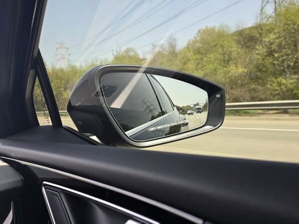 Q4 40 e-tron. /박시하 기자